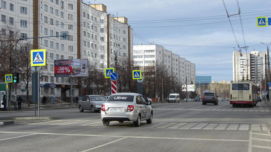 Челябинск комсомольский проспект. Комсомольский проспект 99 Челябинск. Комсомольский проспект 68 Челябинск. Комсомольский проспект 143 Челябинск. Комсомольский проспект 120 Челябинск.